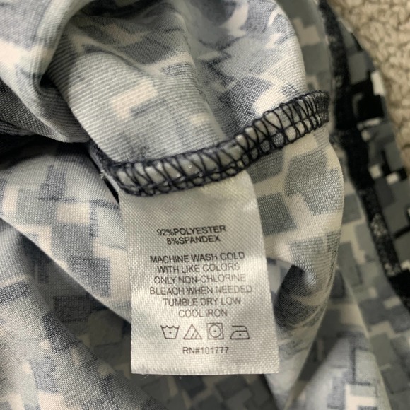 Soybu Womens Dress Size Medium Gray Digital Camouflage 1/2 Zip Pockets Active - Picture 9 of 10